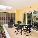 New !! 2 Bedroom Apartment *